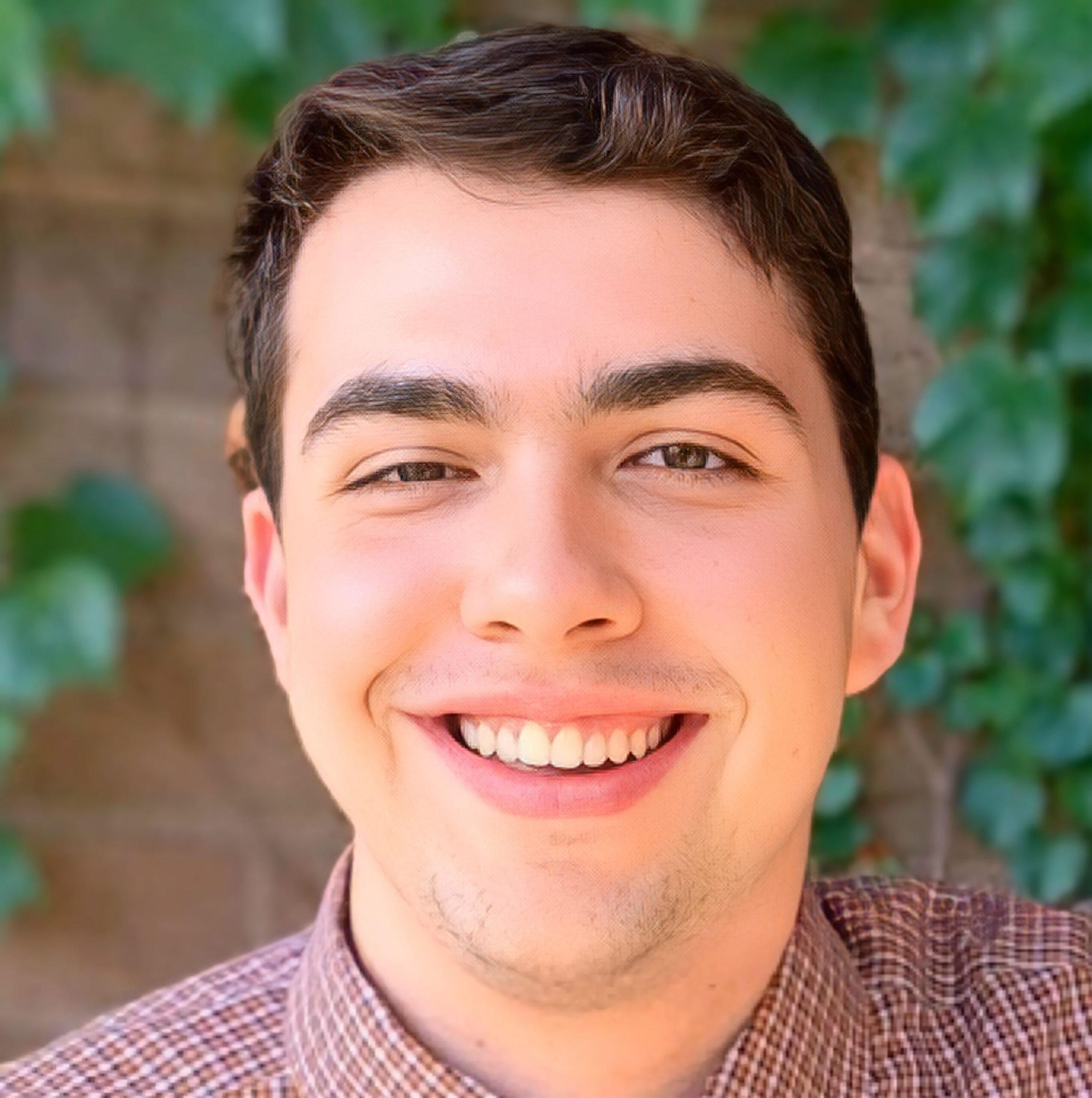 Headshot of Dr. Greg Roytman