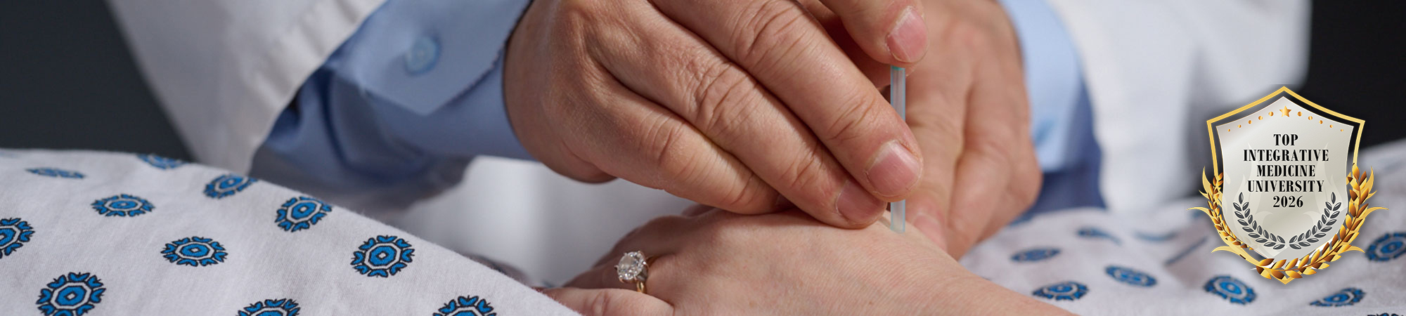 teacher demonstrating acupuncture dry needling